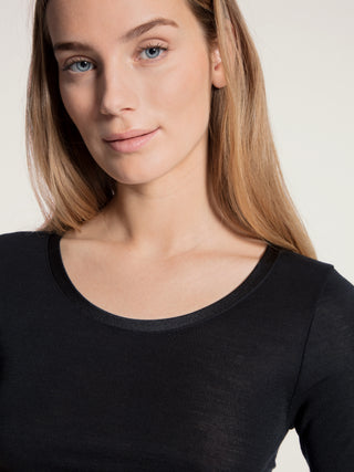 WOMEN Top short-sleeve