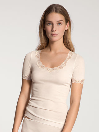 WOMEN Top short-sleeve