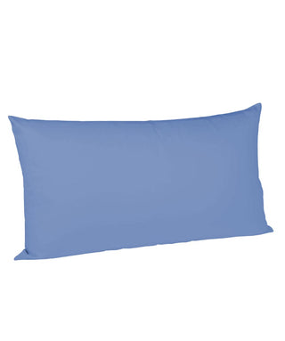 S-009100 | colours | fleuresse | Kissenbezug aus Mako Satin in Blau |  6031 MITTELBLAU  | 100% Baumwolle | 4043202097818